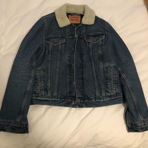 Levi Strauss Fur Jean jacket women’s medium